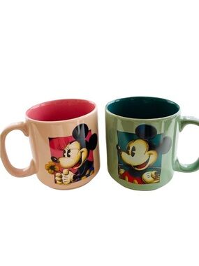 DISNEY MICKEY MINNIE MOUSE MUGS SET OF 2 PINK GREEN DISNEY COUPLE FAN